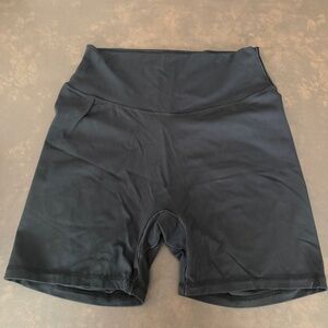 Sunzel Biker Shorts Black - Size Medium